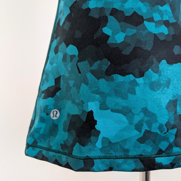 Lululemon Top Cold One Shoulder Camo Women’s Sleeveless Tight Fitted - Picture 3 of 8